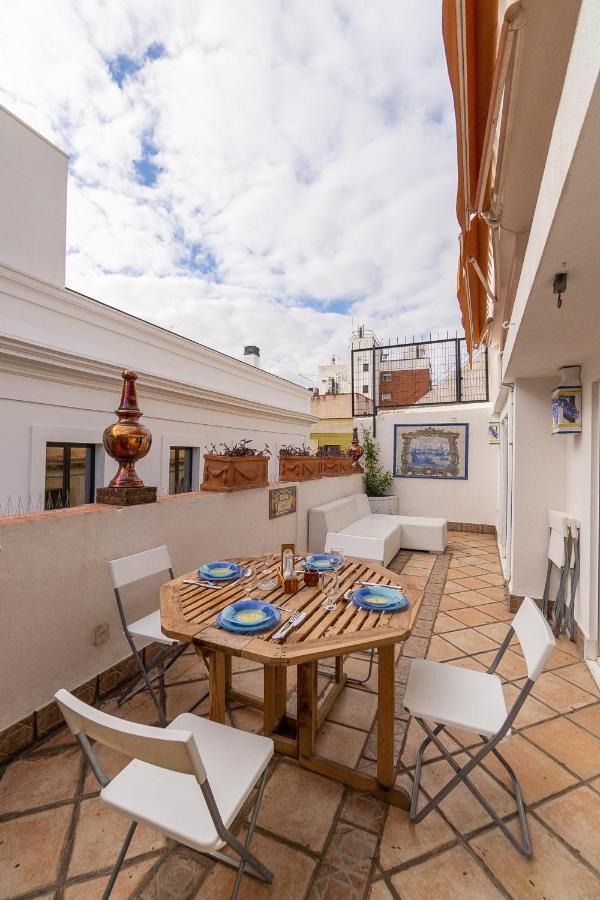 Suay Apartments Севиля Екстериор снимка