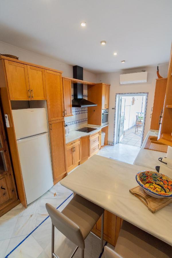 Suay Apartments Севиля Екстериор снимка