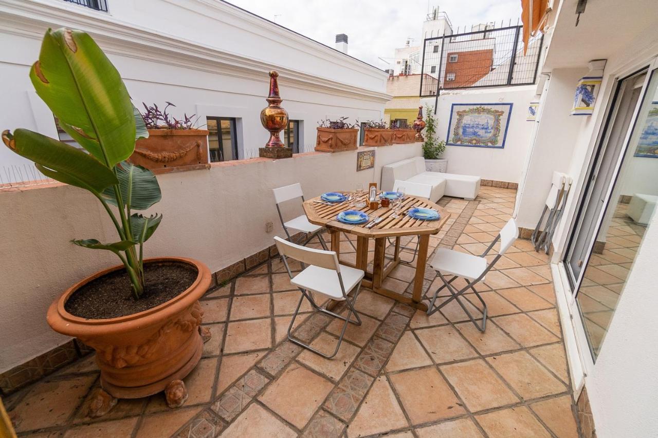 Suay Apartments Севиля Екстериор снимка