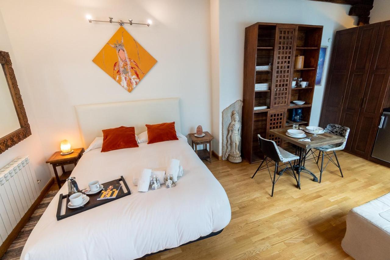Suay Apartments Севиля Екстериор снимка