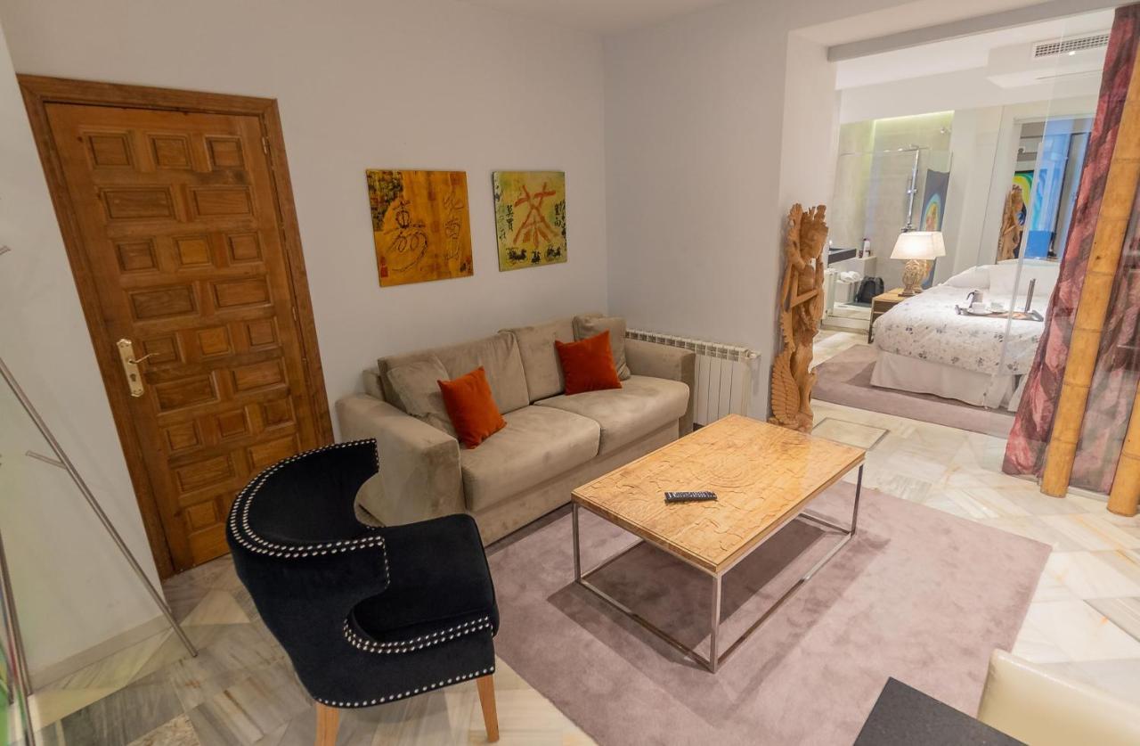 Suay Apartments Севиля Екстериор снимка