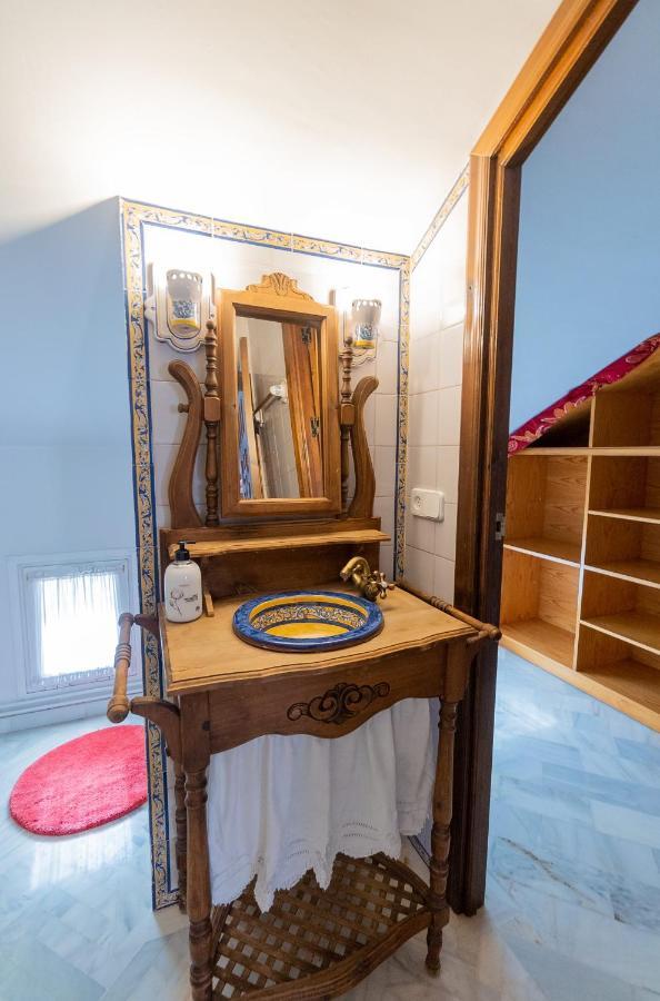 Suay Apartments Севиля Екстериор снимка